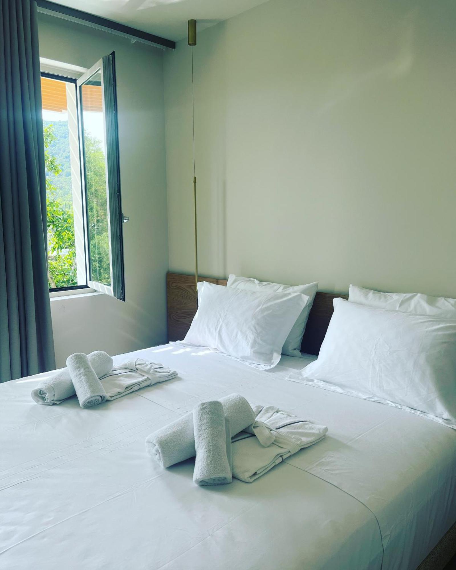 Hotel Balance